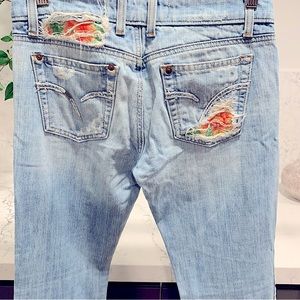 Joes flare (wide leg) washed with flower patch size 27